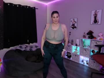 girl
        angeldeluca cam image #3609540