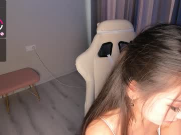 girl
        candy_ly cam image #2649408