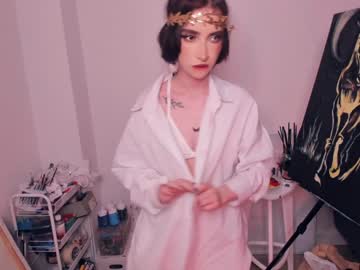 girl
        dance_kuduro cam image #2741865