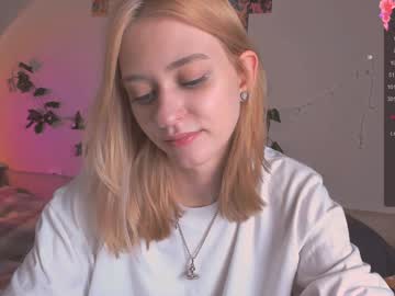 girl
        cyberbunny_ cam image #5560931