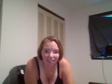 girl
        darcyrose27 cam image #4249795