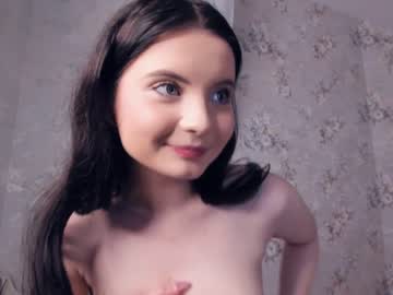 girl Nude Cam Girls Playing Games with galaxyanns