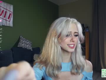 girl
        audreycarvin cam image #4602702