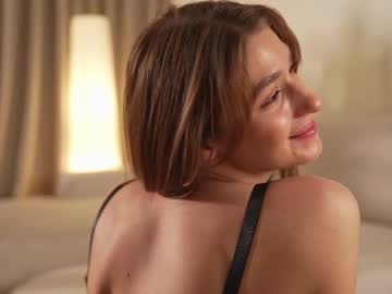 girl
        villanelle_l cam image #6777214