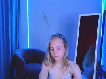 girl
        appr0ved cam image #1747496