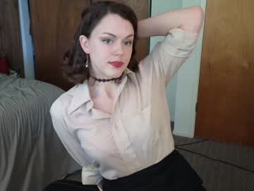 girl
        charlotte1996 cam image #6678193