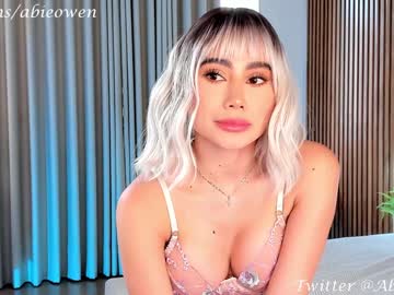 girl
        abie_owen cam image #4507454