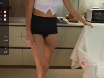 girl
        vasillisa cam image #3300165