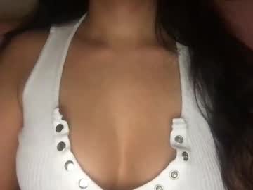 girl
        lailayousef cam image #5839762