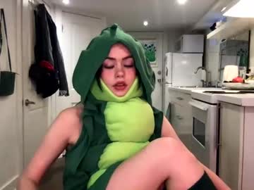girl
        littlesugarpea cam image #1045804