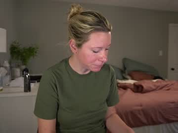 girl
        texas_blonde cam image #1927928
