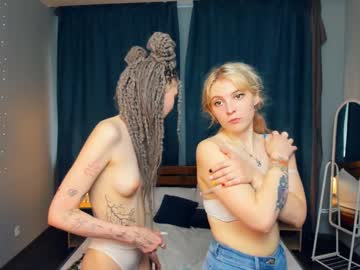 couple
        _medal_of_horny_ cam image #4318871
