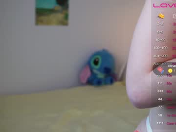 girl
        daisy_mint cam image #1690575
