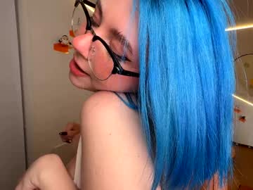 girl
        vixenp cam image #6692349