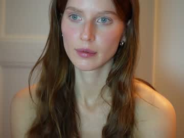girl
        ellaa91 cam image #51103