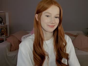 girl
        leahsthetics cam image #5409768