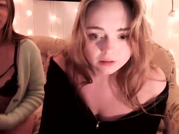 girl Nude Cam Girls Playing Games with cam_cumilla