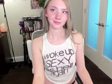 girl
        eve003300 cam image #4918000