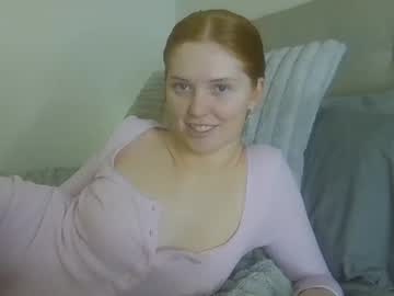 girl
        deegale03 cam image #6775947