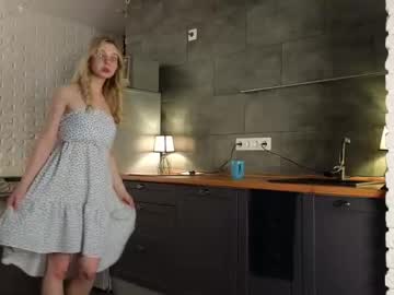girl
        ellizabetta cam image #4570654