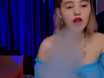 girl
        angella_kleee cam image #5020603