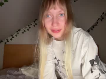 girl
        eternal_infinite cam image #3084002