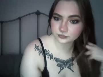 girl
        gothangel88 cam image #2659332