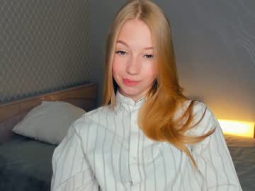 girl Nude Cam Girls Playing Games with esmefare