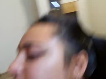 couple
        1blowjobqueen1 cam image #4888492