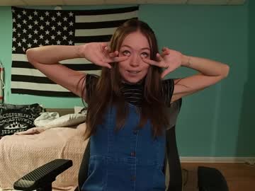 girl
        anabelleleigh cam image #2264704