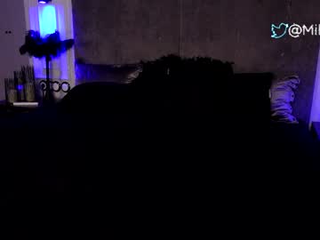 girl
        miladenver cam image #848416