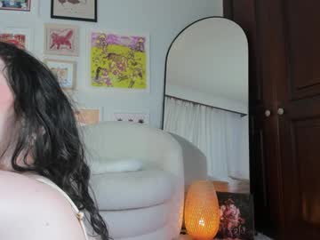 girl
        hojack_borseman cam image #4921211