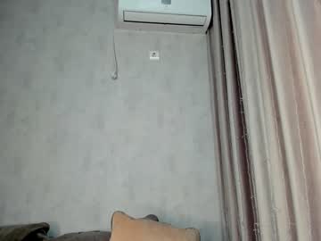 girl
        bboobscarol_ cam image #3340954