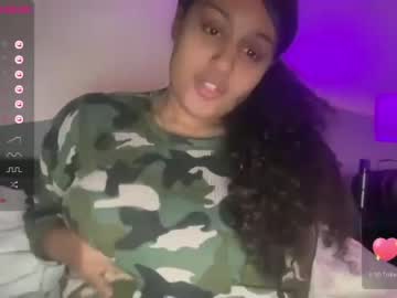 girl
        blackgurlkitty cam image #1147769