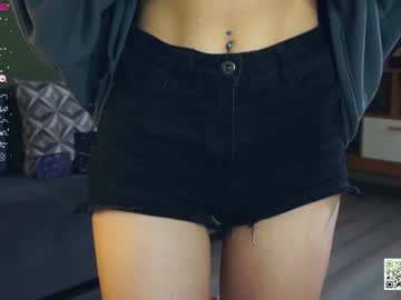 girl
        audreycarvin cam image #4672867