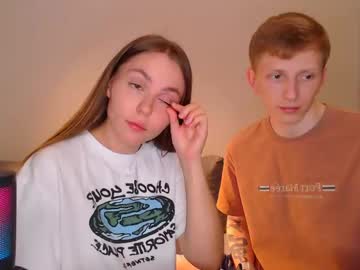 couple
        julsweet cam image #4572769