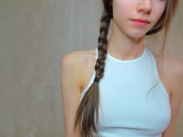 girl
        cutie_ghostie cam image #3506505