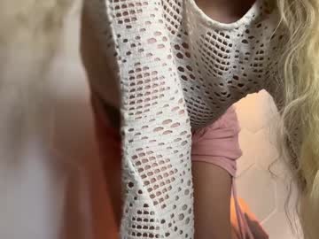 girl
        shyrubate cam image #4985712