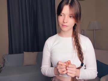girl
        mercy_soul cam image #4940269