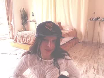 girl
        kendalltyler cam image #973268