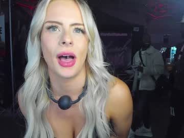 girl
        oliviaowens cam image #5285280