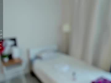 girl
        alisepreuoston cam image #4740510