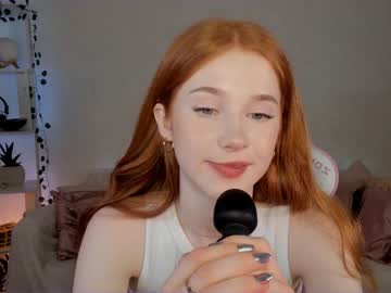 girl
        madeline_jackson cam image #3103393
