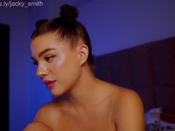 girl
        jacky_smith cam image #2461290