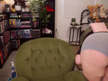 girl
        evelynpiers cam image #3919226