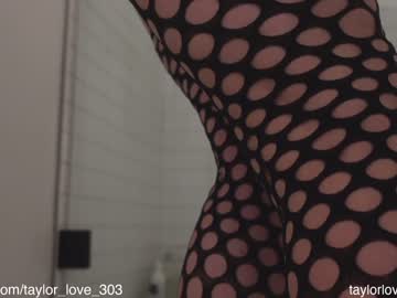 girl
        taylor_love_303 cam image #850111