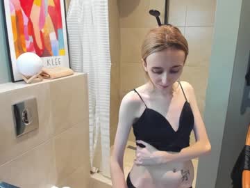 girl
        darcymei cam image #2592845