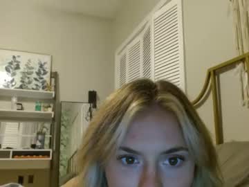 girl
        emilystarxs cam image #3353269