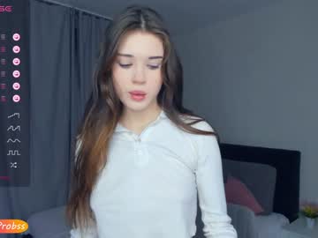 girl
        minnietammy cam image #3385491