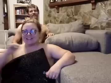 couple
        slappyhour cam image #2017675